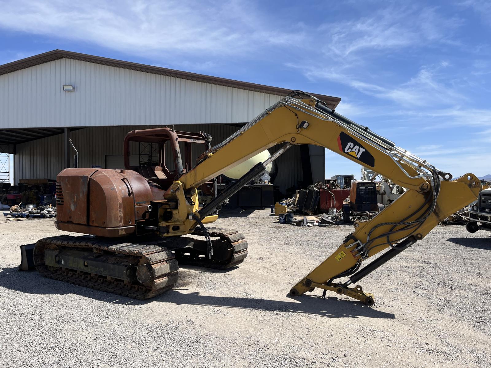 ./imagenes/INVOICE/2019/18136/CATERPILLAR 308E2 CR (12).JPG